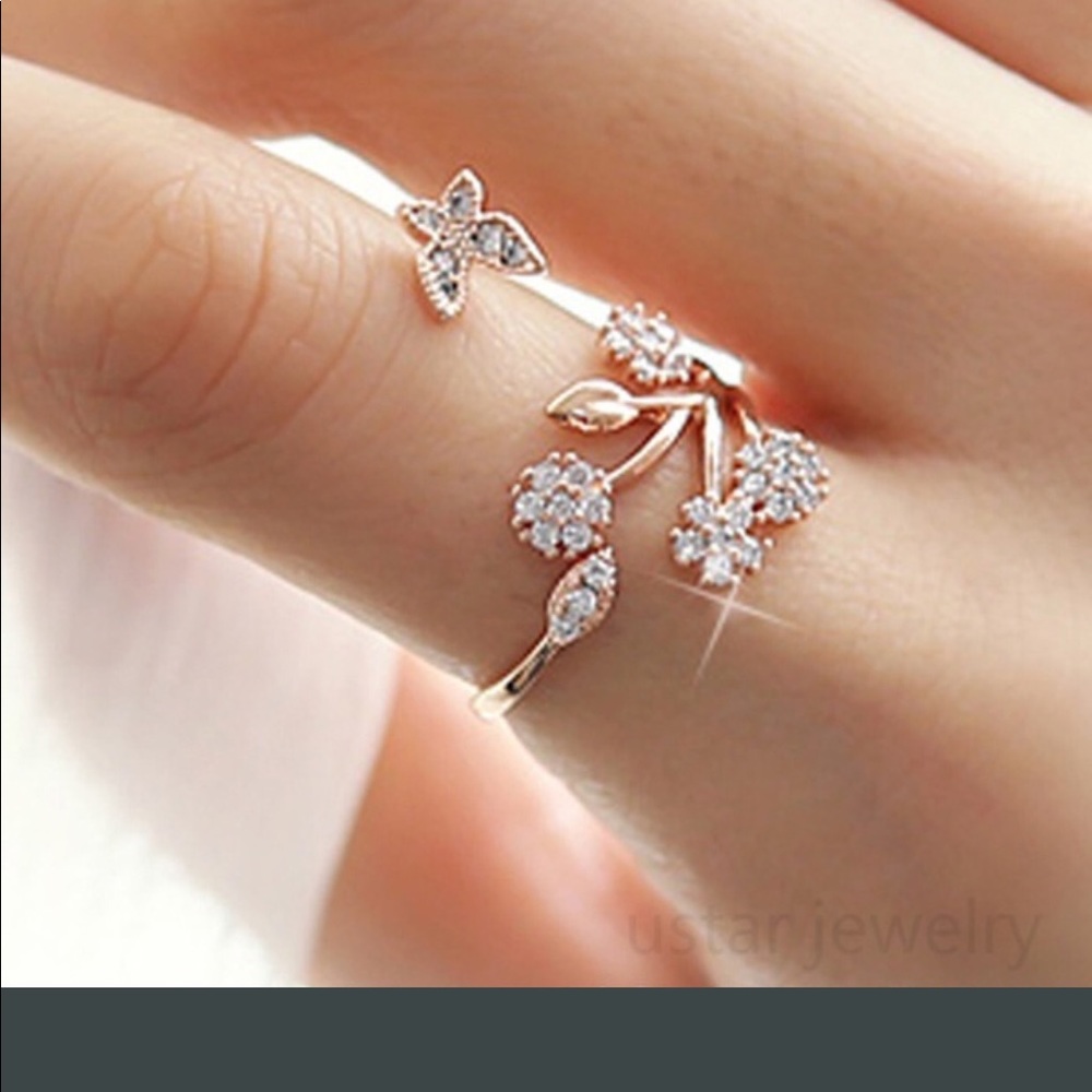 Rhinestone Ring